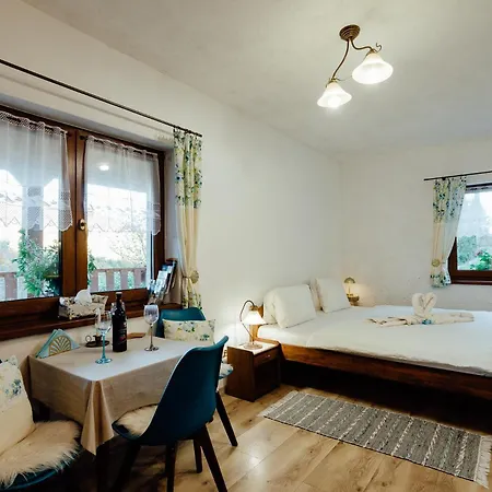 Miluskina Chalupka Lodge Banská Štiavnica